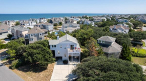 136, Sto Lat By The Sea- Oceanside, Hot Tub, Community Amenities, Close to Beach!